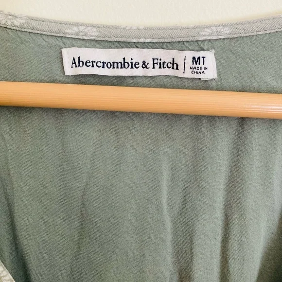 Women’s Abercrombie & Fitch Olive Green Floral Mini Dress - Picture 3 of 8